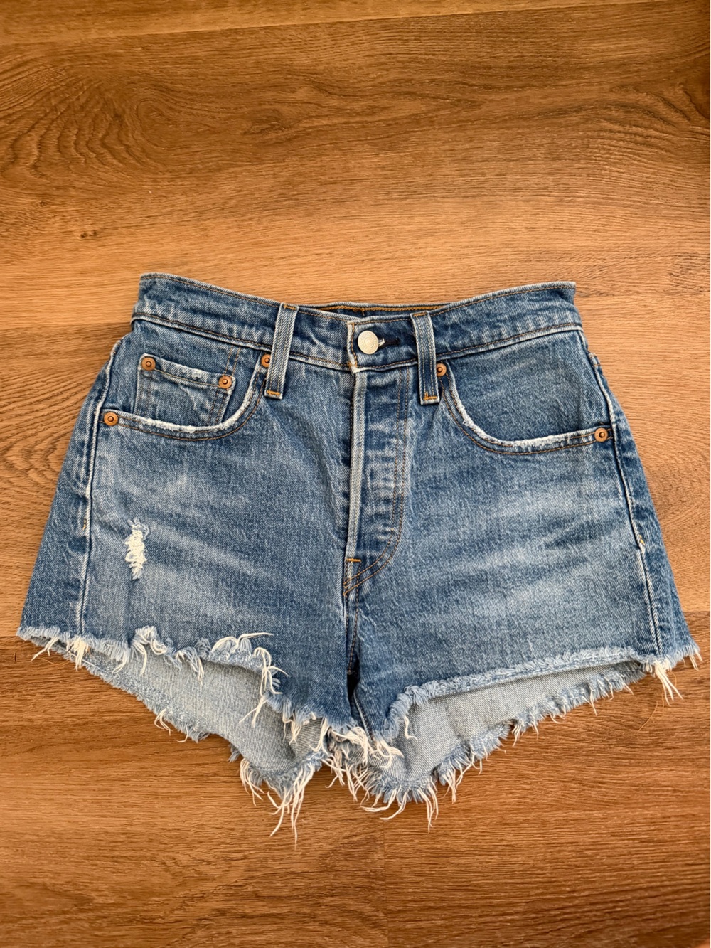 Levi's 501® Original Fit High Rise Women's Shorts